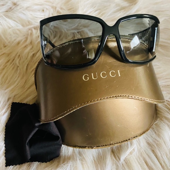 Authentic Gucci Sunglasses - Picture 5 of 10